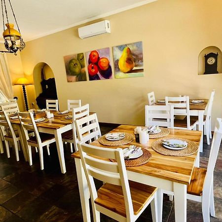17 On Bird Guest House Beaufort West Ngoại thất bức ảnh