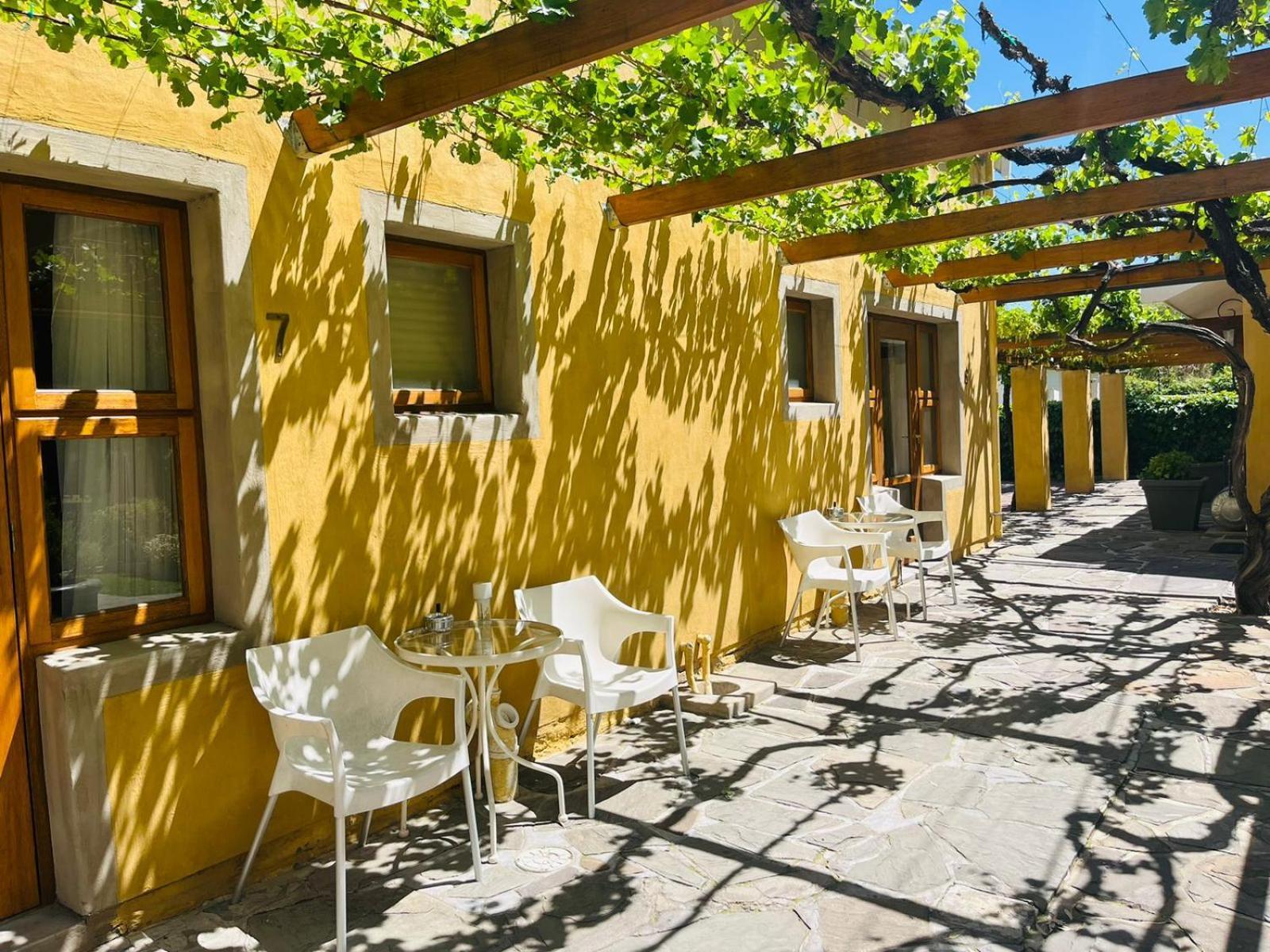 17 On Bird Guest House Beaufort West Ngoại thất bức ảnh