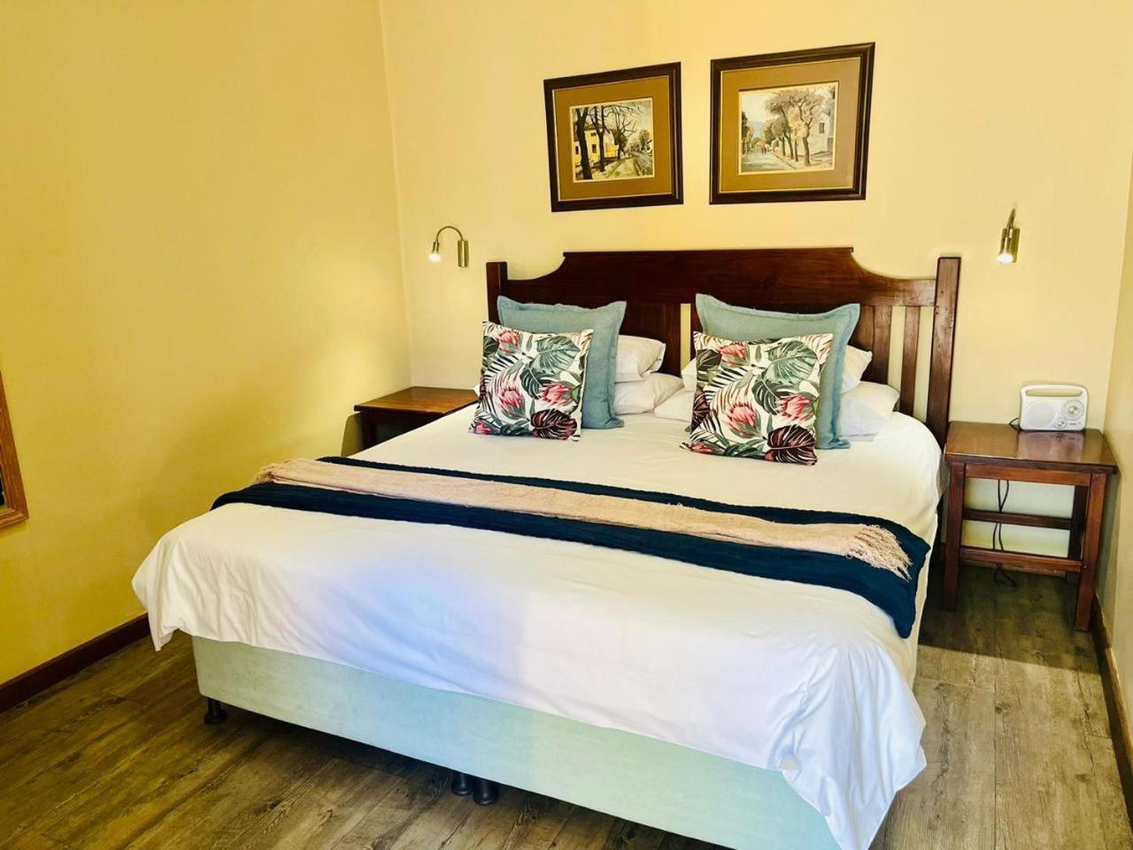 17 On Bird Guest House Beaufort West Ngoại thất bức ảnh