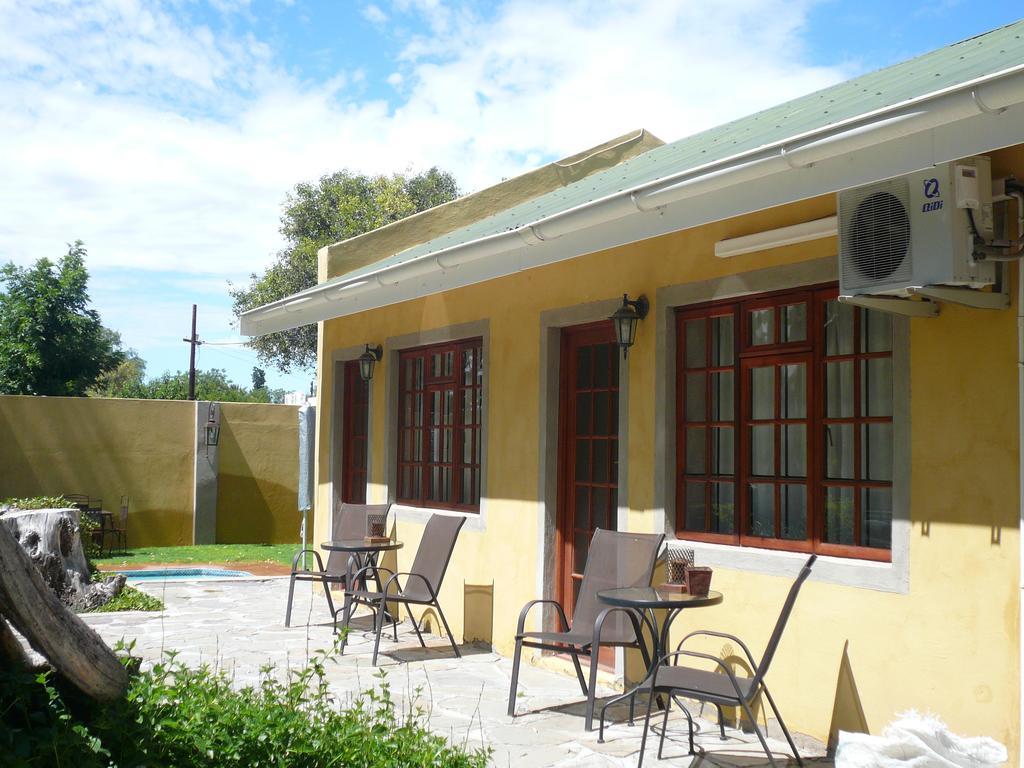 17 On Bird Guest House Beaufort West Ngoại thất bức ảnh