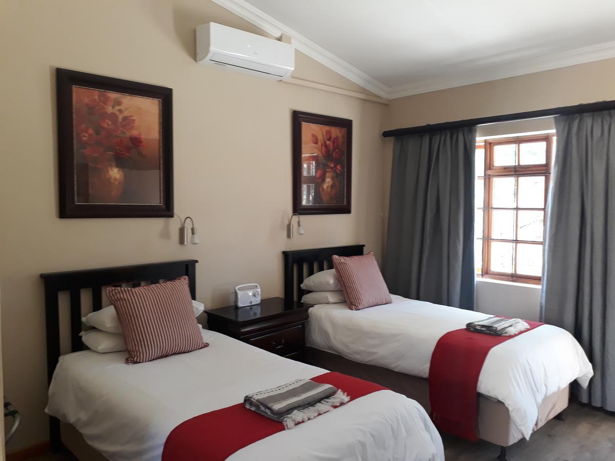 17 On Bird Guest House Beaufort West Ngoại thất bức ảnh